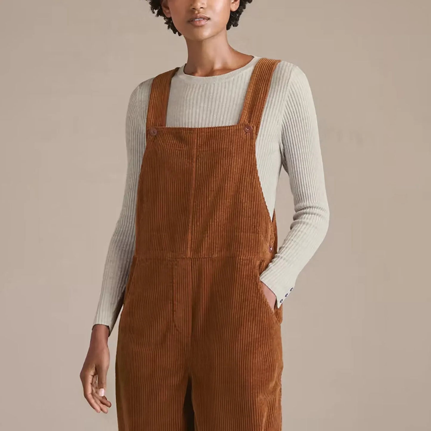 Effortlessly Elegant Garment with a Timeless Design