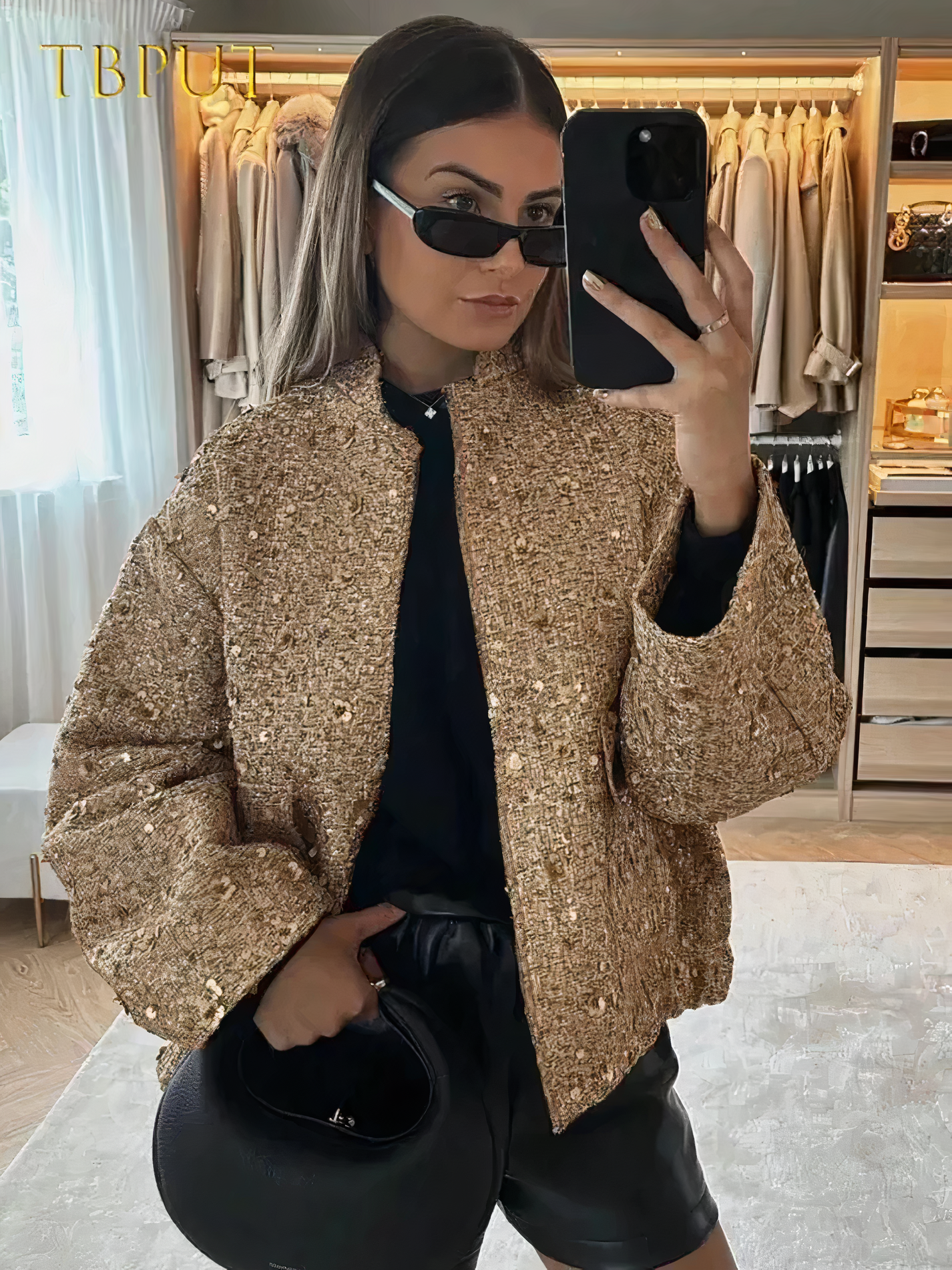 Elegantly Styled Jacket for Everyday Wear
