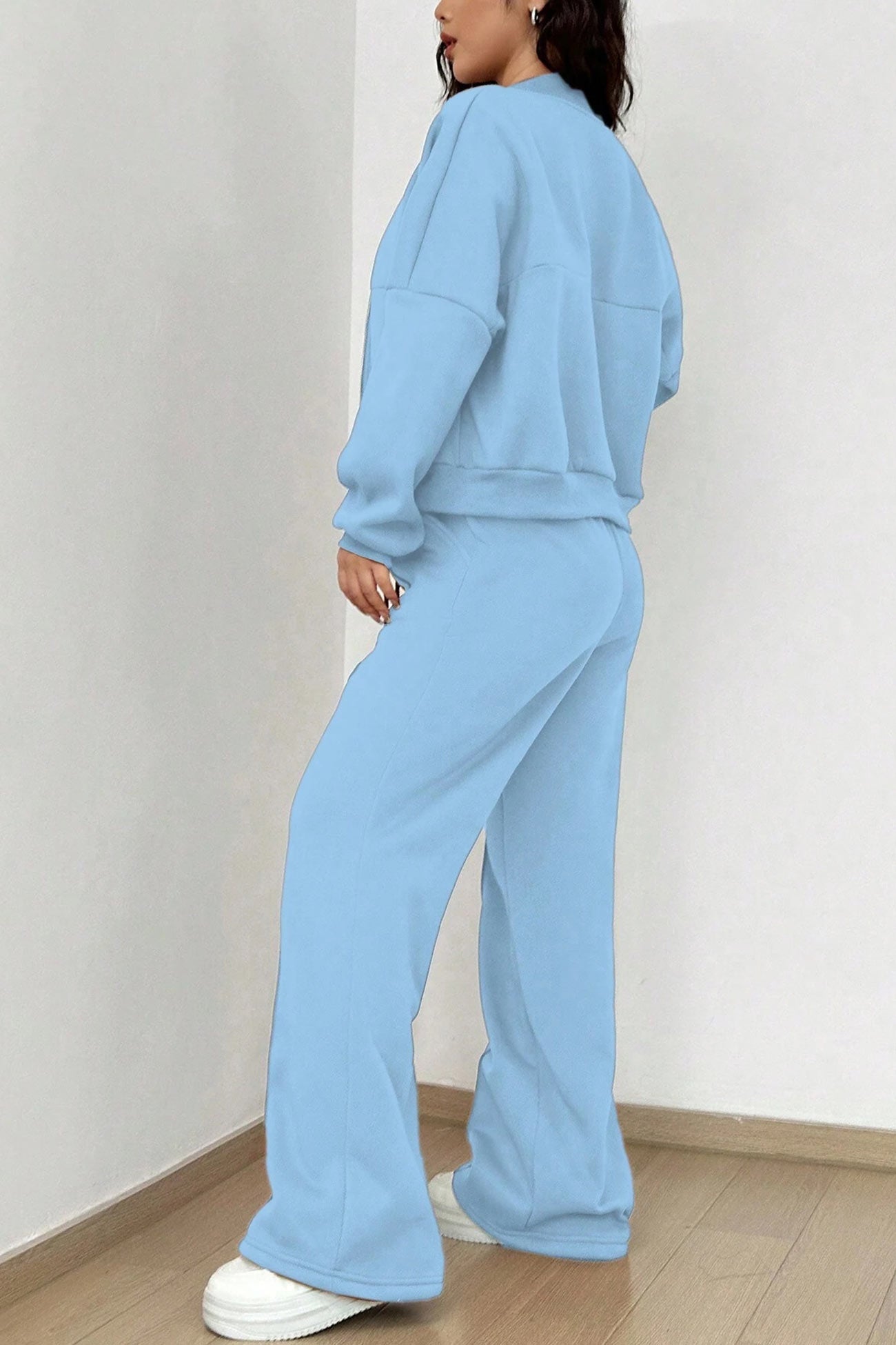 Effortlessly Elegant Cardigan with a Timeless Design