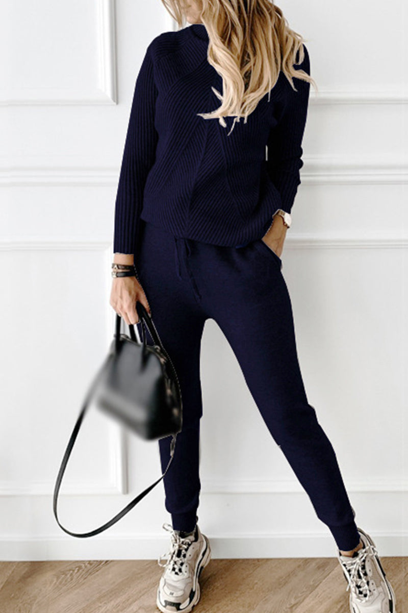 Klassisesti suunniteltu Villapaita