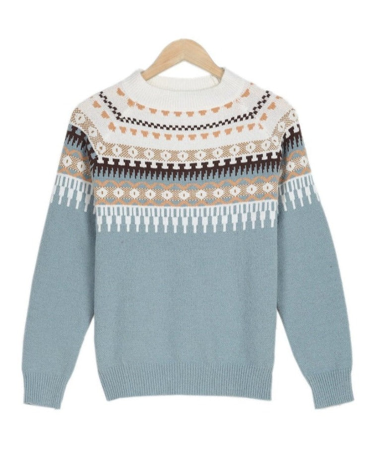 Classic Vintage Sweater with a Flattering Fit