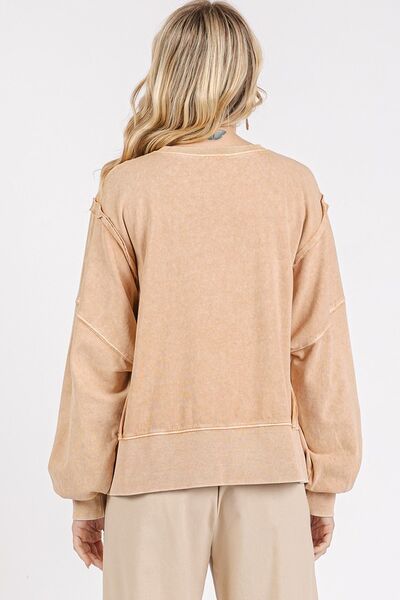 Classic Vintage Shirt with a Flattering Fit