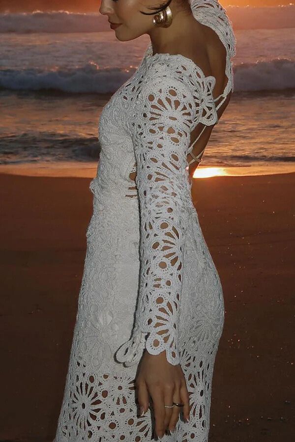 Effortlessly Elegant Dress with a Timeless Design
