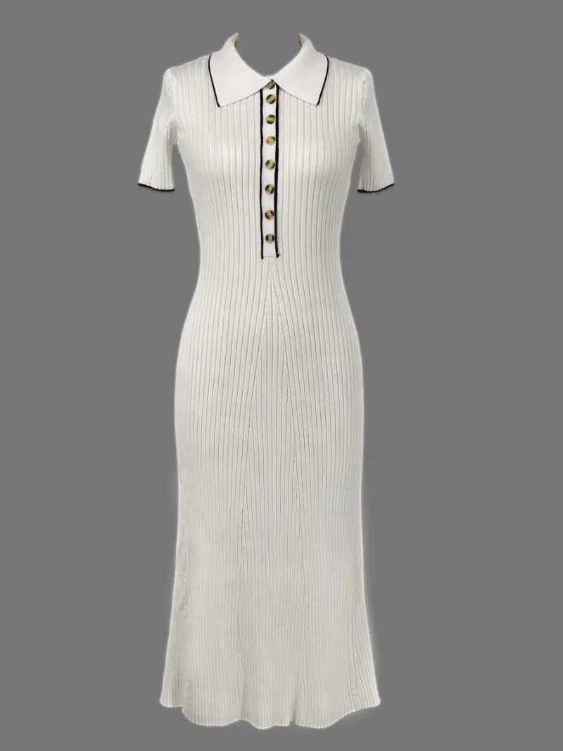 Classic Vintage & Enduringly Stylish Dress