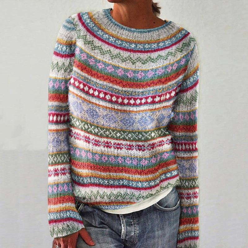 Effortlessly Elegant Sweater with a Timeless Design