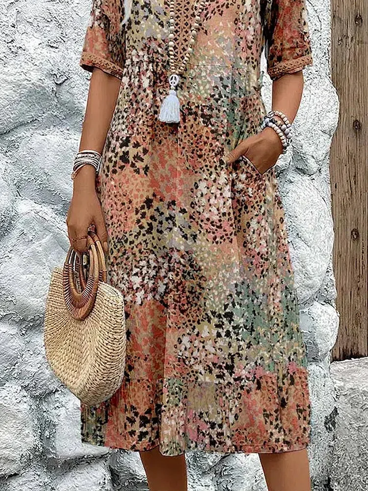 Classic Vintage & Enduringly Stylish Dress
