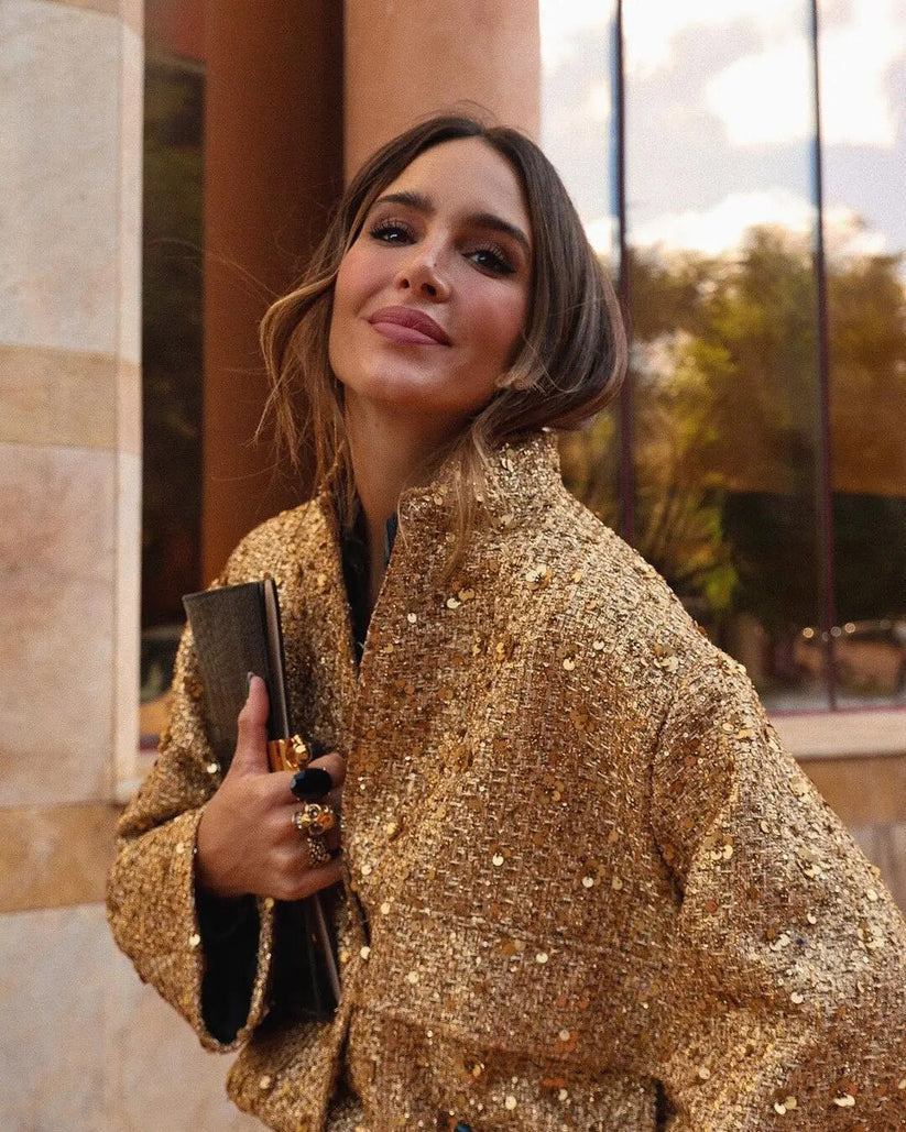 Effortlessly Elegant Jacket with a Timeless Design