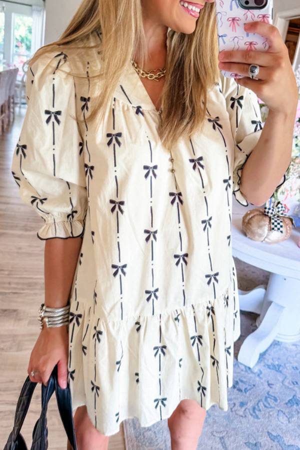 Well Tailored Dress with a Graceful Silhouette