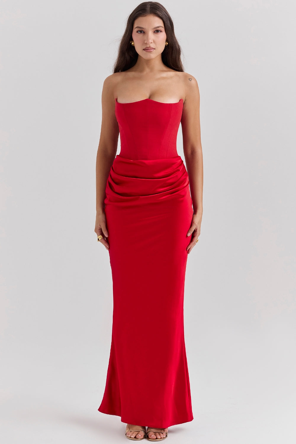 Classic Vintage Dress with a Flattering Fit