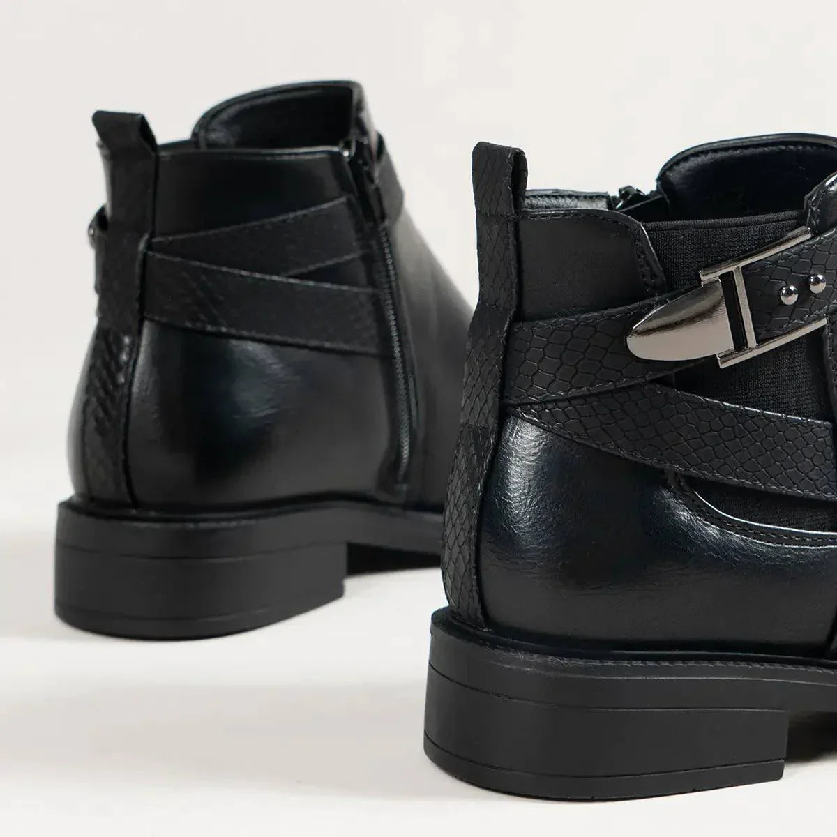 Graceful Orthopedic Boots for Modern Look