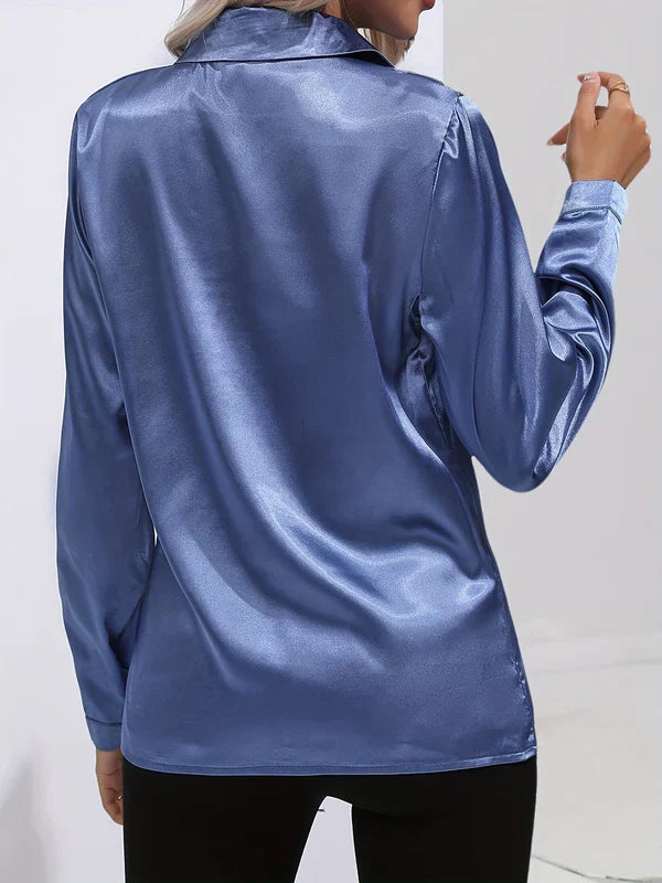 Beautifully Crafted Blouse in a Classic Style
