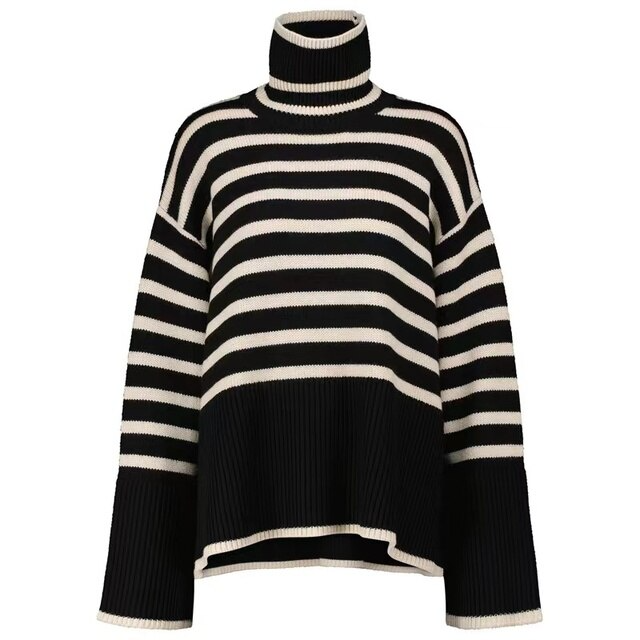 Well Tailored Sweater with a Graceful Silhouette