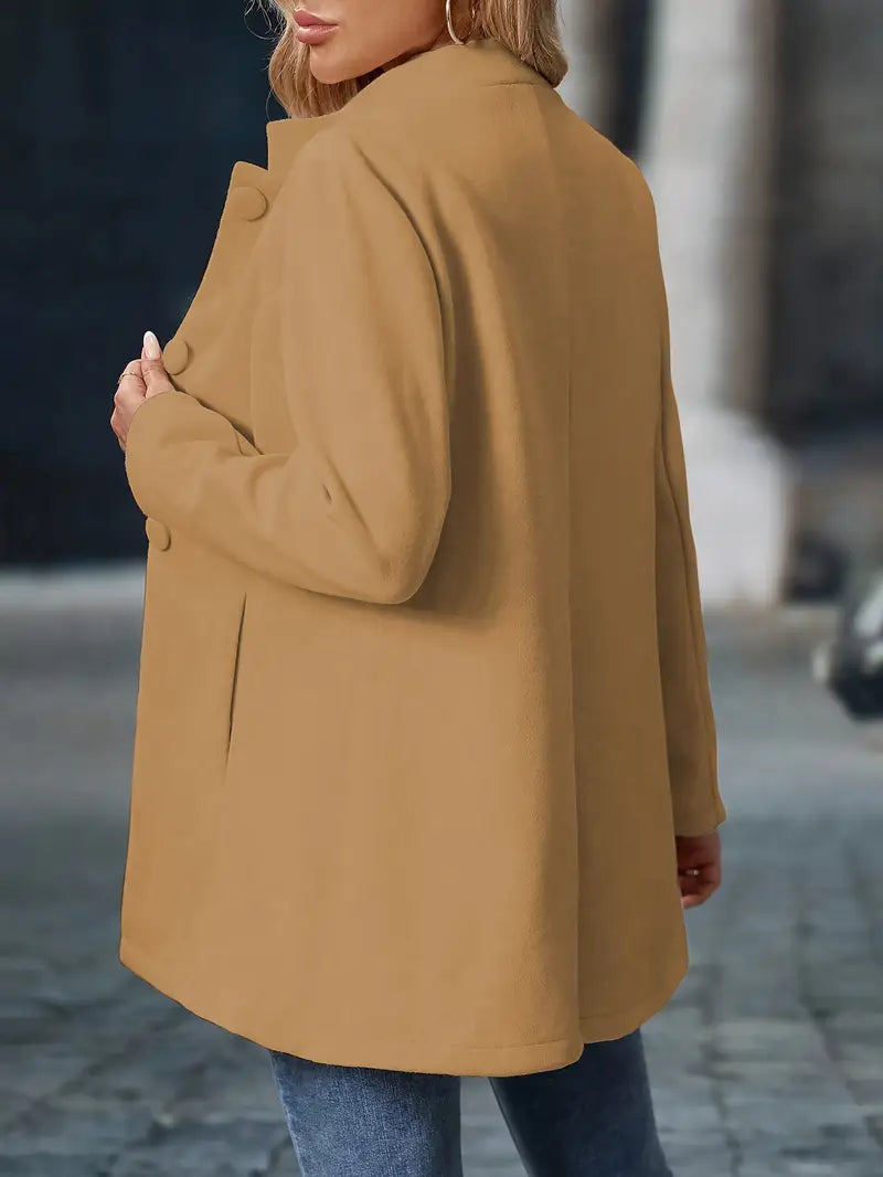 Elegantly Styled Jacket for Everyday Wear
