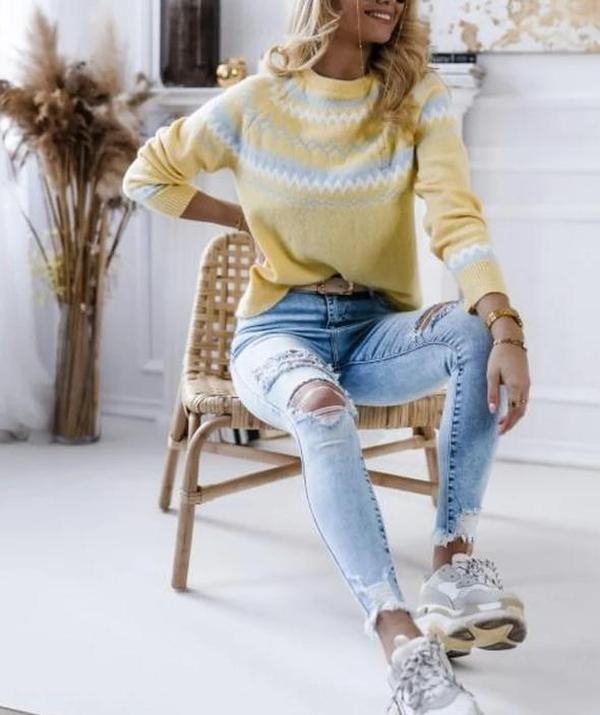 Elegantly Styled Sweater for Everyday Wear