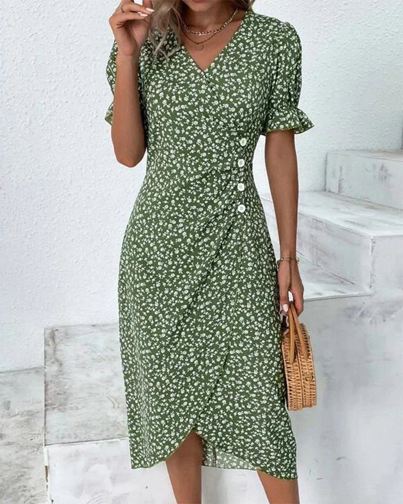Classic Vintage & Enduringly Stylish Dress