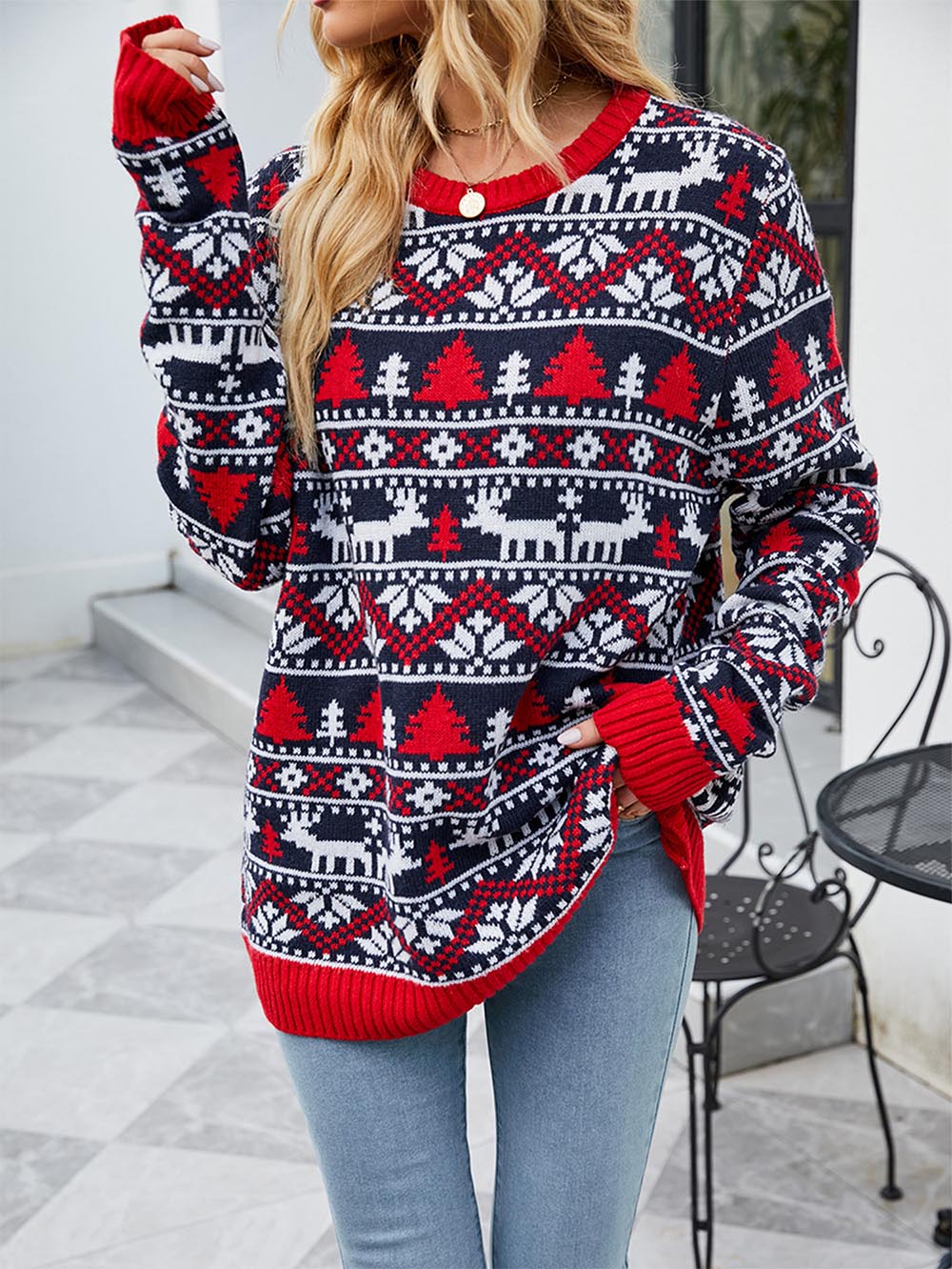 Classic Vintage Sweater with a Flattering Fit