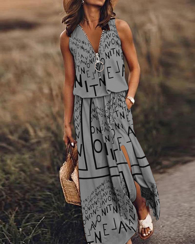 Sophisticated Dress with a Clean Classic Look