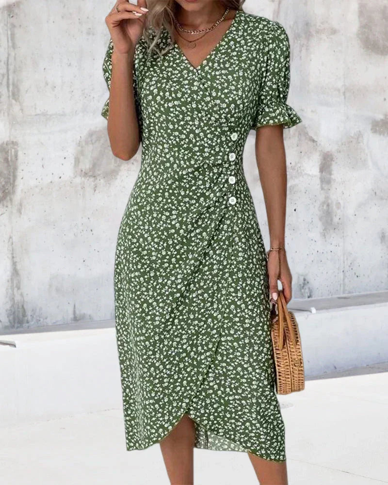 Classic Vintage & Enduringly Stylish Dress