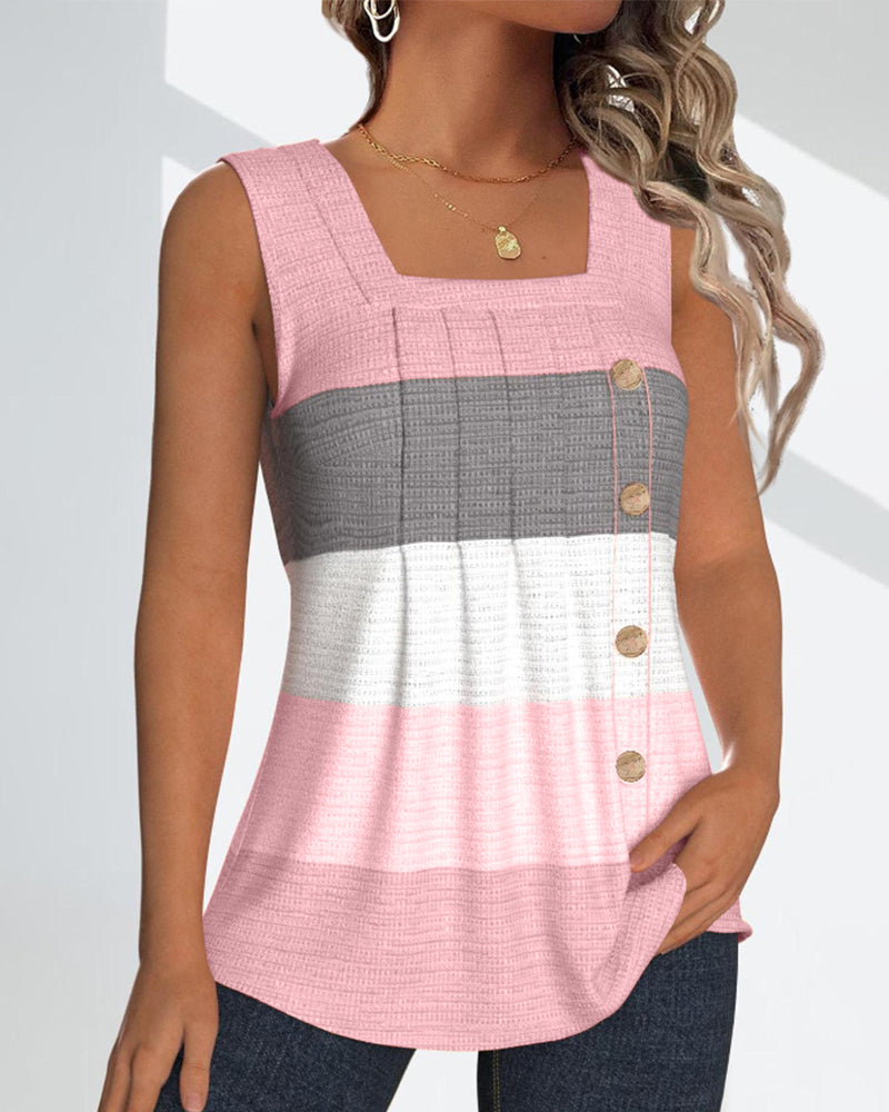 Well Tailored Top with a Graceful Silhouette