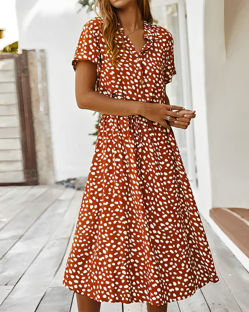 Well Tailored Dress with a Graceful Silhouette