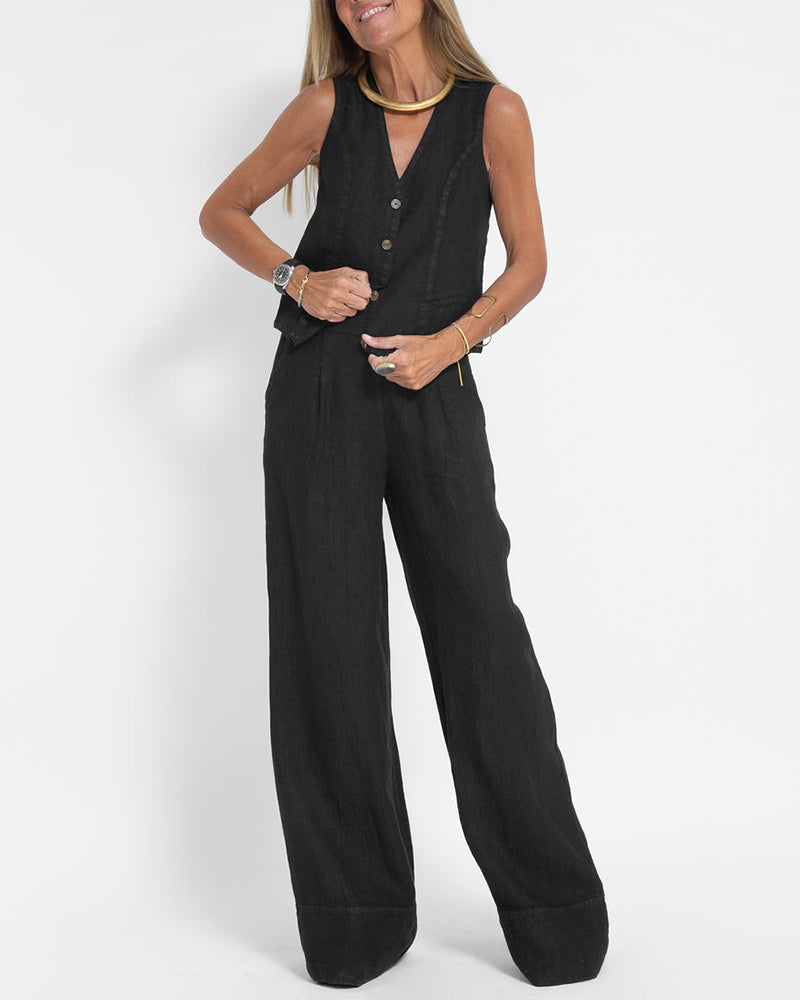 A Vintage Style Trousers with Delicate Timeless Details