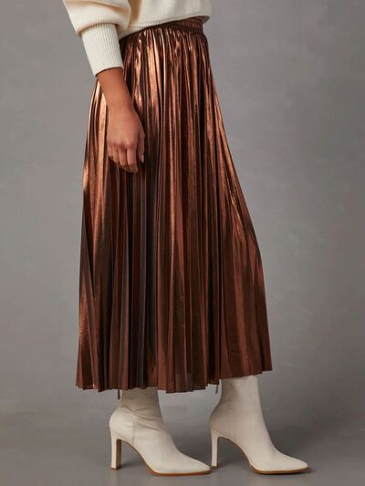 Effortlessly Elegant Garment with a Timeless Design