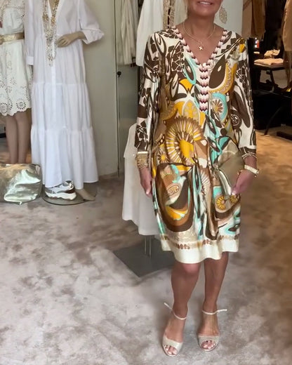 Classic Vintage & Enduringly Stylish Dress