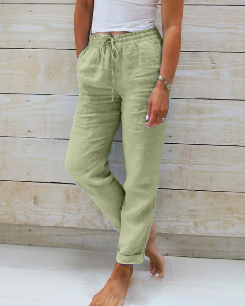 Sophisticated Pants with a Clean Classic Look