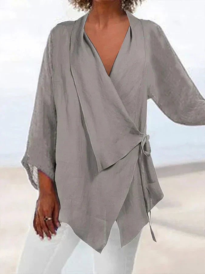 Sophisticated Blouse with a Clean Classic Look