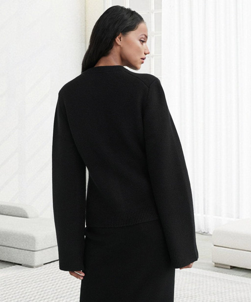 Classic Vintage Cardigan with a Flattering Fit