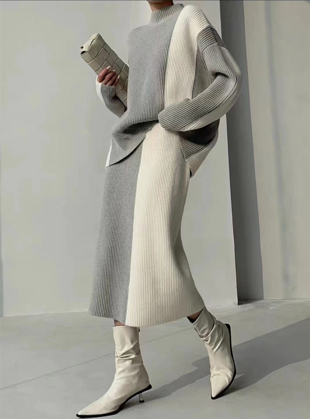 Sophisticated Blouse with a Clean Classic Look