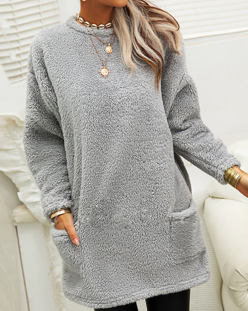 Effortlessly Elegant Sweater with a Timeless Design