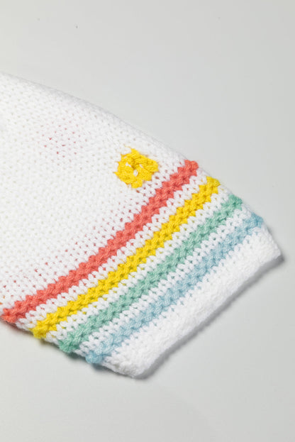 Classic Vintage Sweater with a Flattering Fit