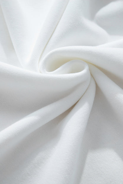 Effortlessly Elegant Sweater with a Timeless Design