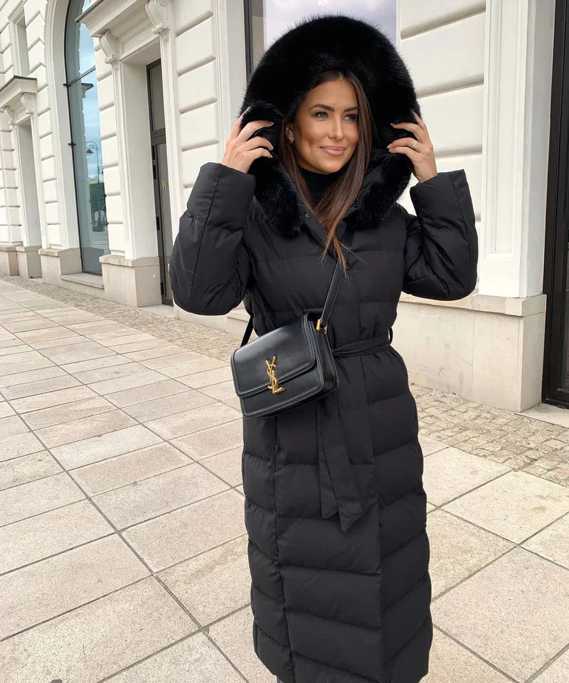 Effortlessly Elegant Coat with a Timeless Design