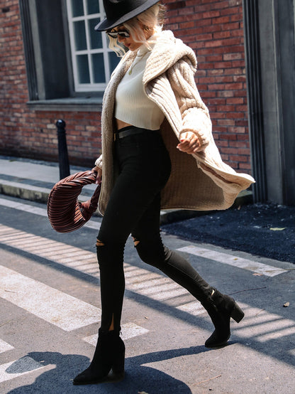 Elegantly Styled Coat for Everyday Wear