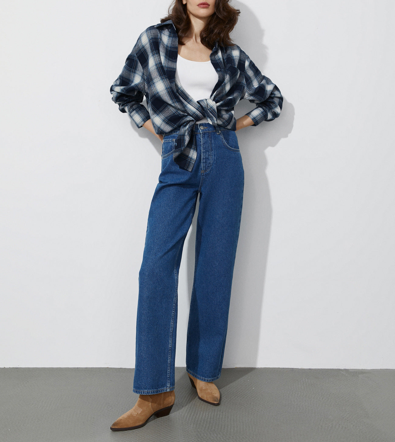 Elegantly Styled Shirt for Everyday Wear