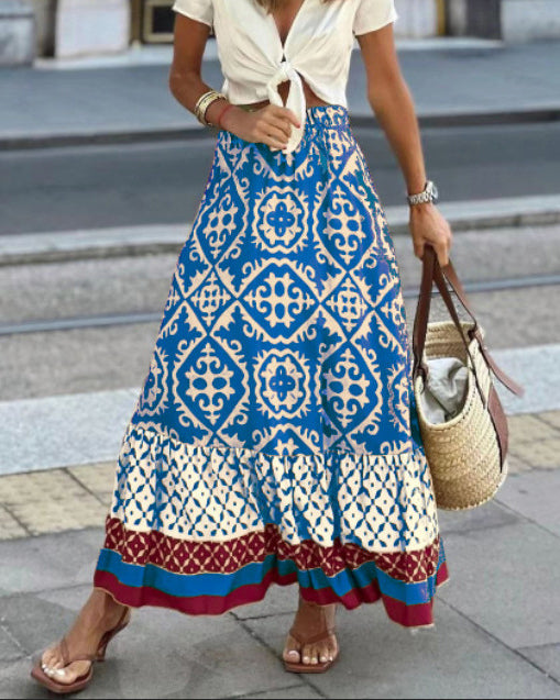 Effortlessly Elegant Garment with a Timeless Design