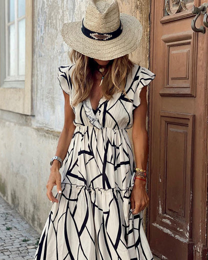 Classic Vintage Dress with a Flattering Fit