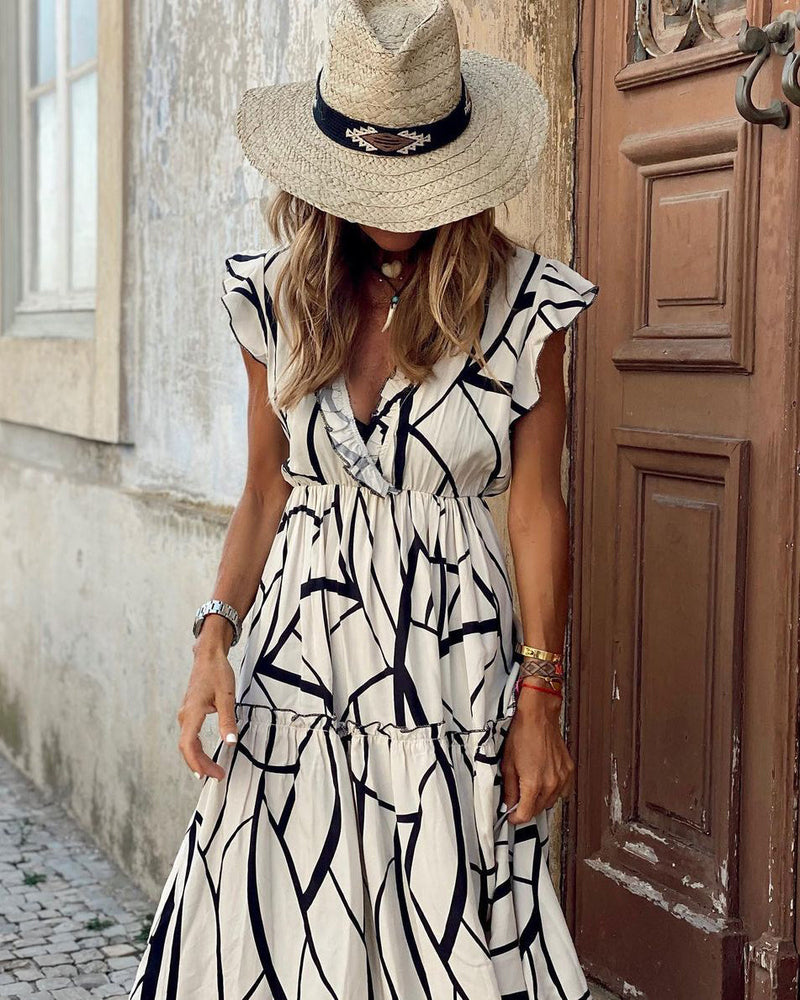 Classic Vintage Dress with a Flattering Fit