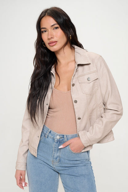 Classic Vintage Jacket with a Flattering Fit