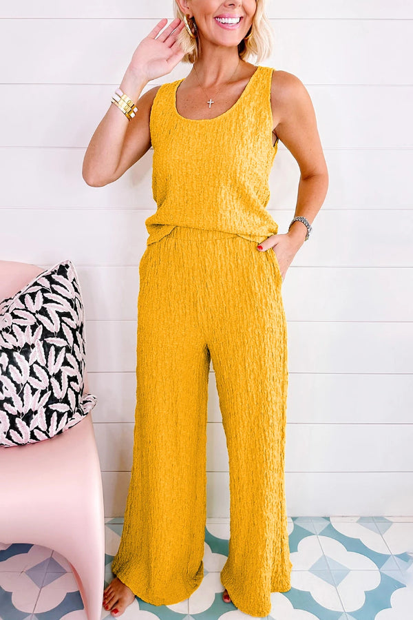 Sophisticated Pants with a Clean Classic Look