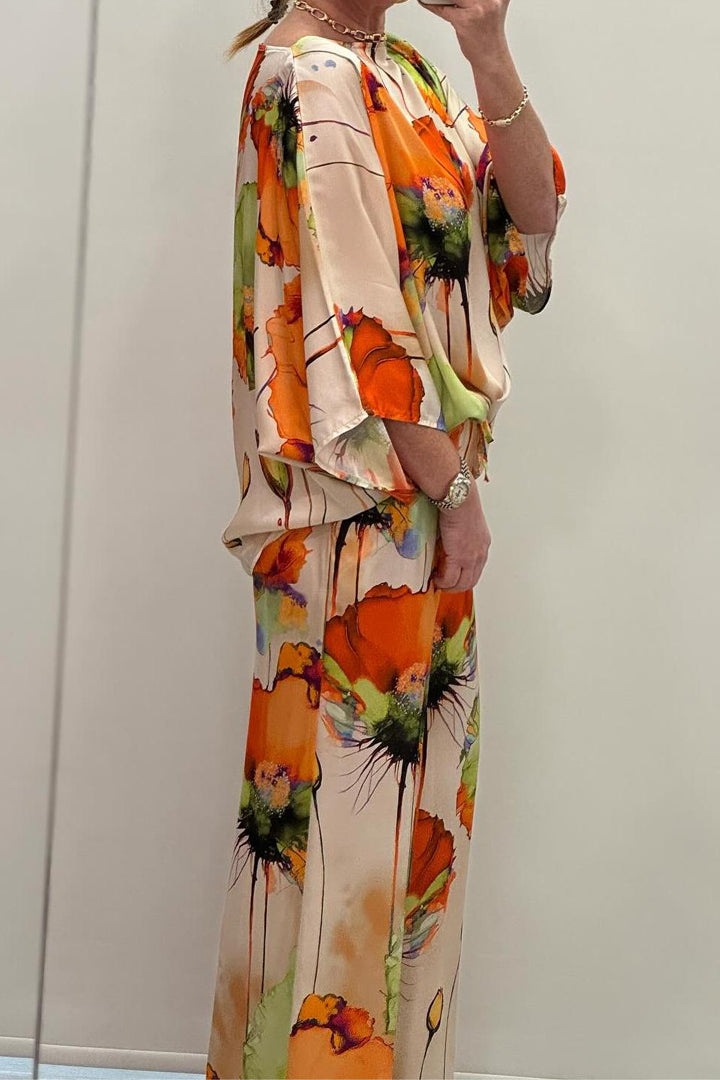 Gracefully Styled Garment for Any Occasion