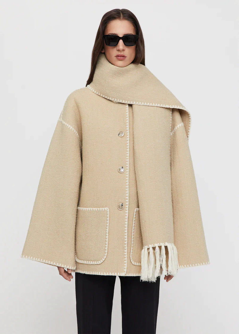Gracefully Styled Jacket for Any Occasion