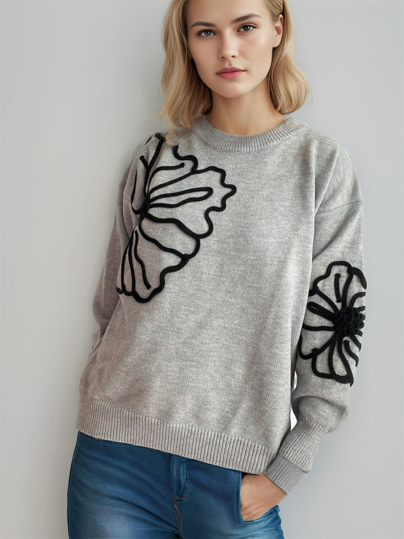 Effortlessly Elegant Sweater with a Timeless Design