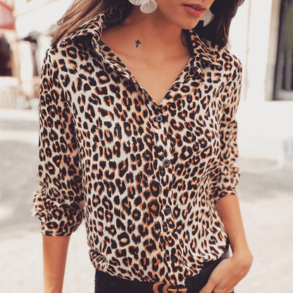 Beautifully Crafted Blouse in a Classic Style