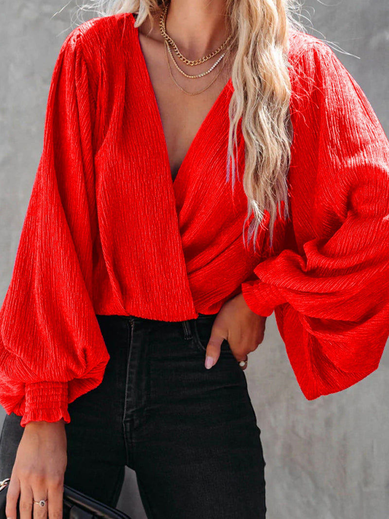 Classic Vintage & Enduringly Stylish Blouse