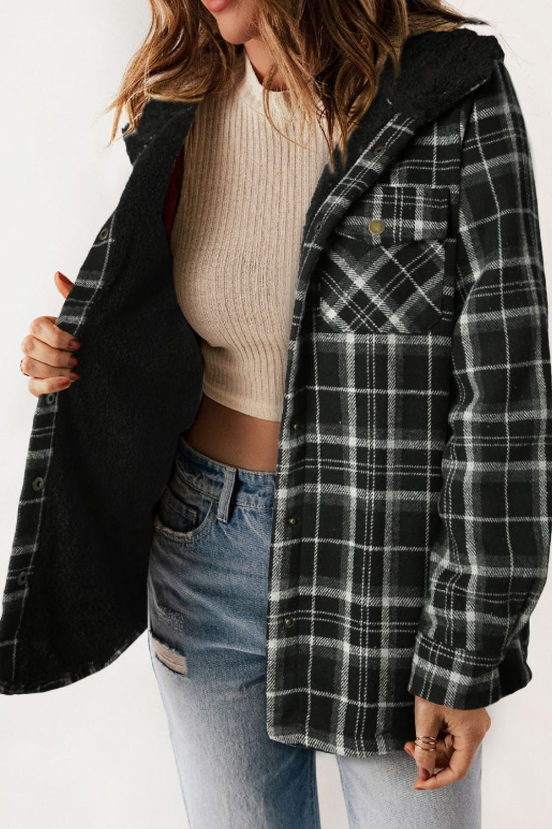 Elegantly Styled Jacket for Everyday Wear