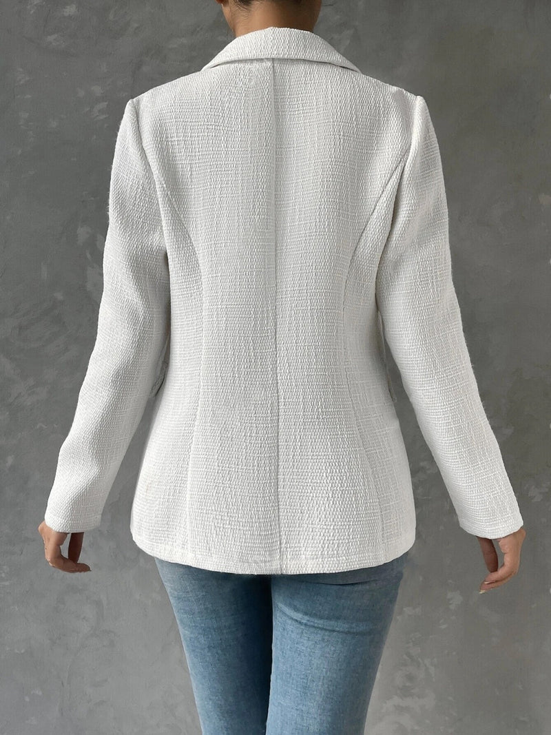 Beautifully Finished Garment in a Timeless Design