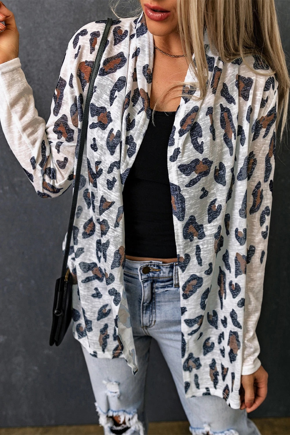 Beautifully Finished Cardigan in a Timeless Design